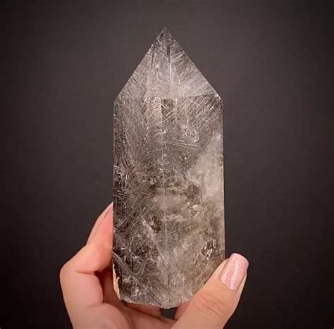 魔鬼髮晶屬性|魔鬼髮晶 Silver Rutilated Quartz